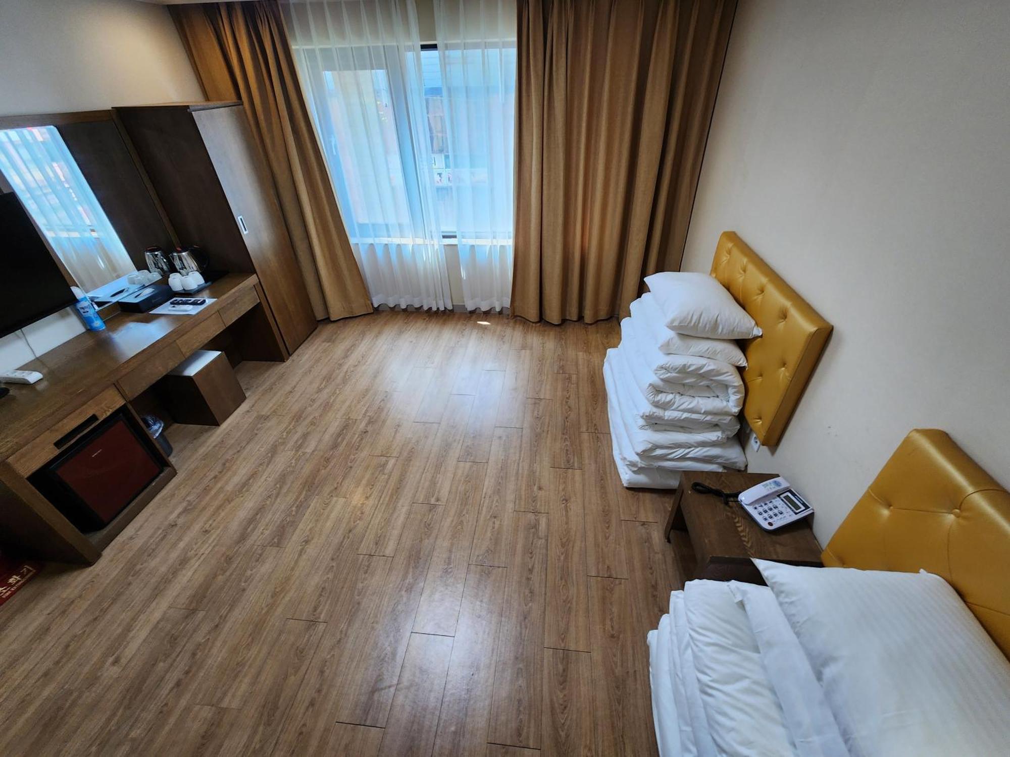 Hotel Haema Jeju Exterior photo